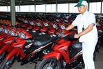 Honda Revo Series dengan Stripe & Warna Baru