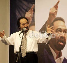 HT Bentuk Ormas Persatuan Indonesia, Surya Paloh Ucapkan Selamat