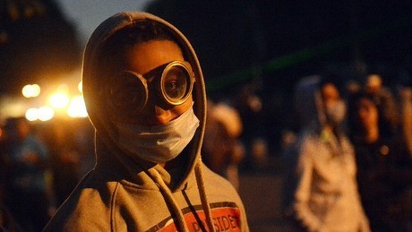 Mesir Kian Panas, Ribuan Demonstran Turun ke Jalan Abaikan Jam Malam