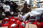 Korban Banjir Terima Makanan Gratis