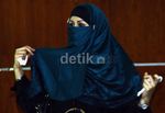 Ditanya Kasus Korupsi PLTS, Neneng Bingung