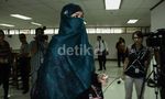 Ditanya Kasus Korupsi PLTS, Neneng Bingung