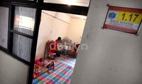 Selain fasilitas yang menggiurkan, Pemprov DKI juga menggratiskan uang sewa rusun Rp 371.000 dan biaya listrik Rp 200.000 pada bulan pertama.
