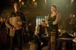 Aksi Jeremy Renner & Gemma Arterton di Hansel & Gretel