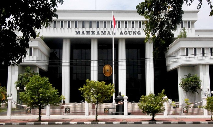 MA Vonis Koruptor Kas Daerah Rp 80 M Selama 14 Tahun Penjara