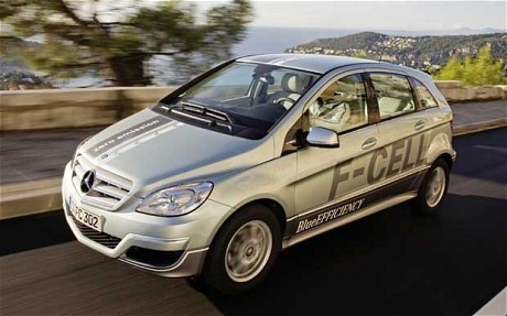 Daimler-Ford-Nissan Buat Mobil Hijau yang Murah