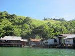 Naik Perahu Keliling Danau Sentani, Rasanya Seperti di Laut