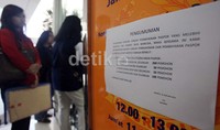 Aturuan kuota ini untuk menghindari penumpukan pemohon paspor di wilayah Jakarta Selatan.
