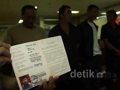 9 WN China Diciduk Imigrasi