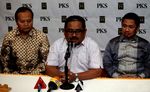 Jadi Tersangka, Luthfi Hasan Gelar Jumpa Pers