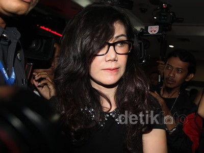 Amy Kembali Jenguk Raffi Ahmad