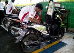 Honda Siap Servis Motor Korban Banjir di Jakarta