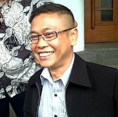 Gaya Rambut Undercut ala Ketua KPU Bandung