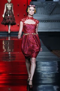 Jakarta, Indonesia - 25 Januari 2013. Sebastian Gunawan La Route De La Soie at Ballroom Hotel Mulia. Senayan, 25 Januari 2013 Jakarta. [Foto: Mohammad Abduh/Wolipop]