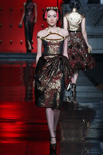 Jakarta, Indonesia - 25 Januari 2013. Sebastian Gunawan La Route De La Soie at Ballroom Hotel Mulia. Senayan, 25 Januari 2013 Jakarta. [Foto: Mohammad Abduh/Wolipop]