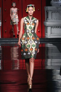 Jakarta, Indonesia - 25 Januari 2013. Sebastian Gunawan La Route De La Soie at Ballroom Hotel Mulia. Senayan, 25 Januari 2013 Jakarta. [Foto: Mohammad Abduh/Wolipop]