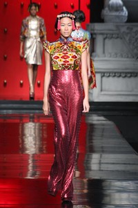 Jakarta, Indonesia - 25 Januari 2013. Sebastian Gunawan La Route De La Soie at Ballroom Hotel Mulia. Senayan, 25 Januari 2013 Jakarta. [Foto: Mohammad Abduh/Wolipop]