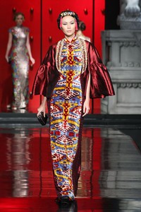 Jakarta, Indonesia - 25 Januari 2013. Sebastian Gunawan La Route De La Soie at Ballroom Hotel Mulia. Senayan, 25 Januari 2013 Jakarta. [Foto: Mohammad Abduh/Wolipop]