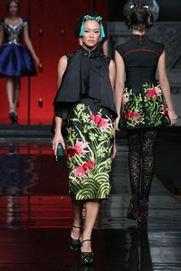 Jakarta, Indonesia - 25 Januari 2013. Sebastian Gunawan La Route De La Soie at Ballroom Hotel Mulia. Senayan, 25 Januari 2013 Jakarta. [Foto: Mohammad Abduh/Wolipop]