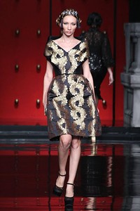 Jakarta, Indonesia - 25 Januari 2013. Sebastian Gunawan La Route De La Soie at Ballroom Hotel Mulia. Senayan, 25 Januari 2013 Jakarta. [Foto: Mohammad Abduh/Wolipop]