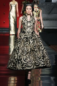 Jakarta, Indonesia - 25 Januari 2013. Sebastian Gunawan La Route De La Soie at Ballroom Hotel Mulia. Senayan, 25 Januari 2013 Jakarta. [Foto: Mohammad Abduh/Wolipop]