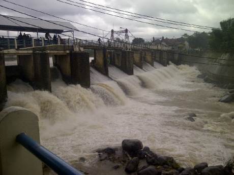 Puncak Hujan Deras, Katulampa Siaga 3