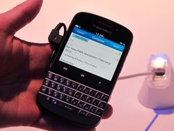 Kelahiran Dua Handset Jagoan BlackBerry 10