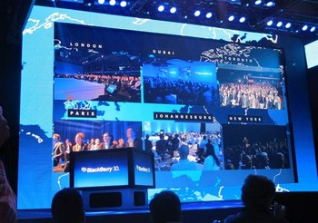 Meski dihelat di New York, namun di saat yang bersamaan RIM juga membuat live event di kota-kota besar lainnya di sejumlah negara. Seperti Toronto, London, Paris, Johannesburg dan Dubai.