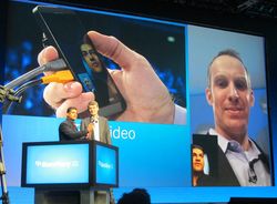 Kelahiran Dua Handset Jagoan BlackBerry 10