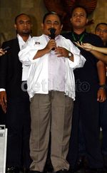Luthfi Hasan Mundur dari Jabatan Presiden PKS