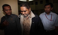  Penangkapan Lutfi Hasan berbarengan dengan rapat pleno di kantor DPP PKS, Tanjung Barat, Jakarta Selatan.