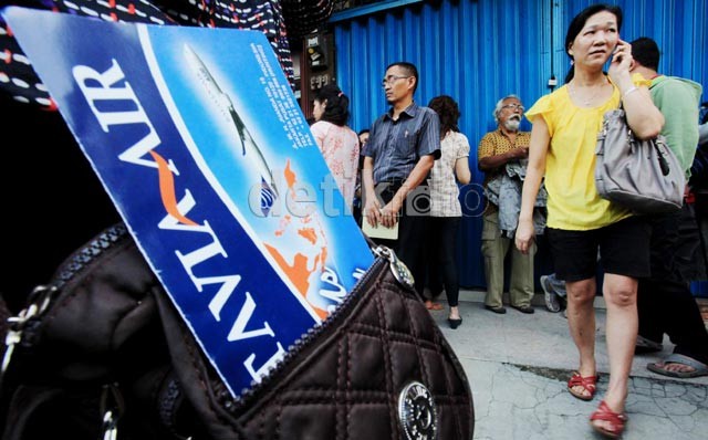Berjam-jam Antri Refund Batavia Air