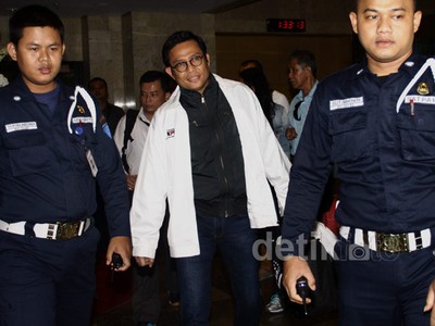 Arya Arbi Effendi Digiring ke Rutan Cipinang