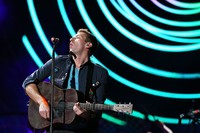 Akankah album 'Mylo Xyloto' bisa menambah koleksi penghargaan Coldplay? Brendon Thorne/Getty Images.