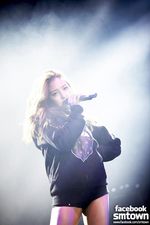 Kemeriahan Konser Spesial BoA di Korea