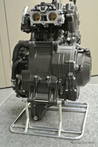 Ini Mesin 400 cc Teranyar Honda