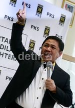 Anis Matta Jadi Presiden PKS