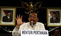 Suswono menegaskan penetapan kuota impor daging dilakukan sangat terbuka. Sehingga tidak perlu sampai ada suap-menyuap untuk mendapatkan kuota daging impor. Ramses/detikFoto.