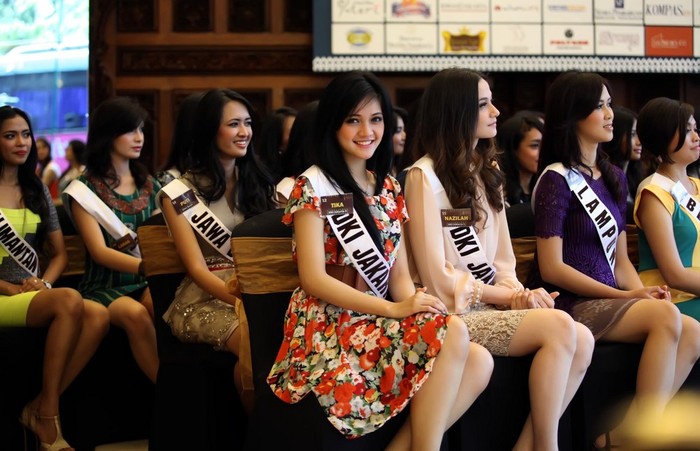 2 Wakil Pulau Sumatera Masuk 5 Besar Finalis Puteri Indonesia 2013