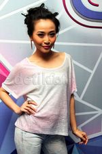 Manisnya Rini Idol