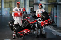 Ini dia mobil baru McLaren untuk musim balap 2013. REUTERS/Stefan Wermuth.