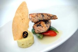 Sensasi Salmon Kaya Rempah Saus Lemon Butter