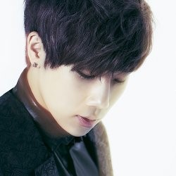Sunggyu Pernah Jadi Pelayan Sebelum Debut Bersama Infinite