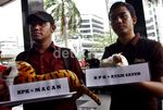 KPK Diberi Macan dan Ayam Sayur