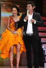 Mesranya Gading & Gisel di Atas Panggung