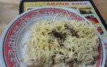 Disengat Pedasnya Mie Goreng Racikan Abang Adek