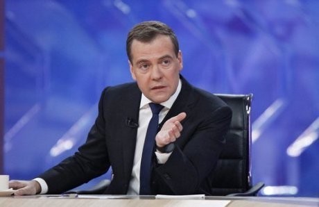 PM Medvedev Dituding Khianati Rusia dalam Video Dokumenter Misterius