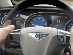 Bentley Bocorkan Mobil Mewah Anyar
