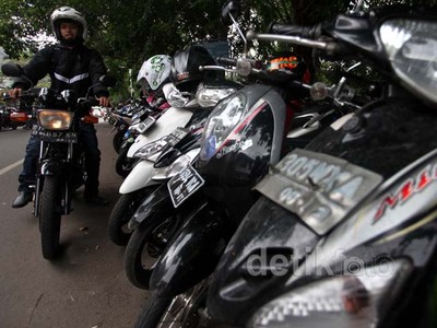 Tarif Naik, Pengendara Pilih Parkir On The Street