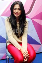 Bibir Pink Jessica Iskandar